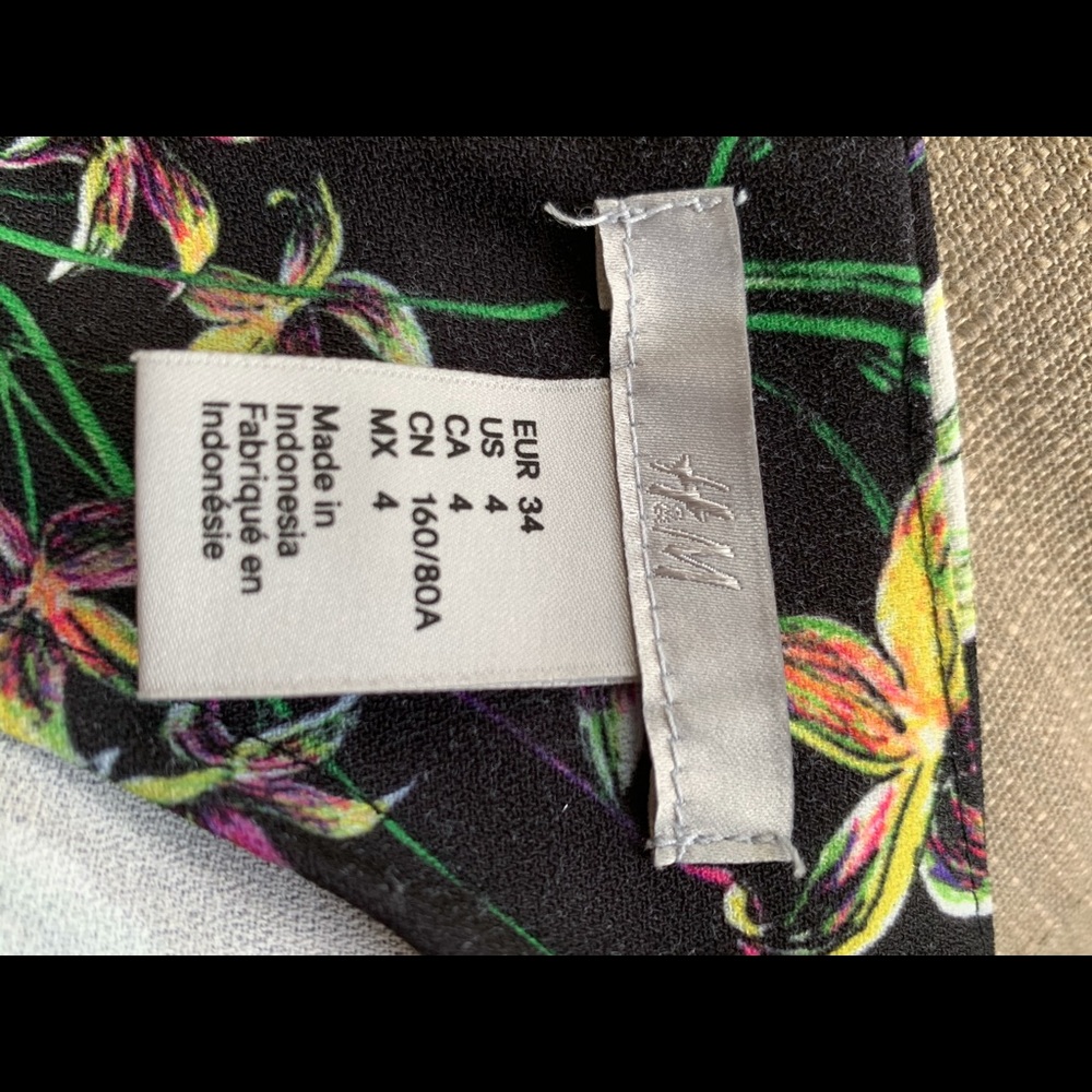 H&M Dress - Picture 9 of 12